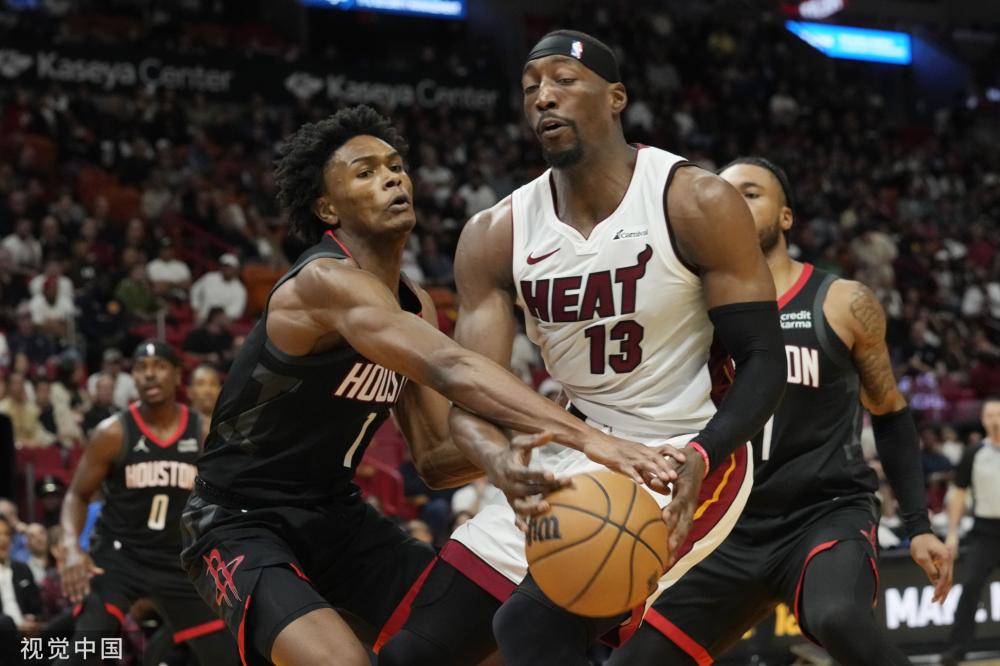 亚历山大 亚历山大