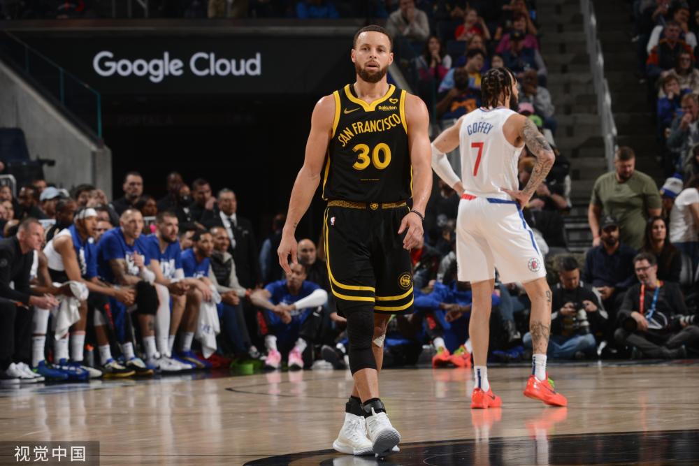 辽宁队在比 辽宁队在比