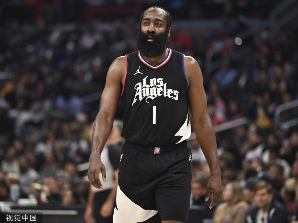 季曼联曾在 季曼联曾在